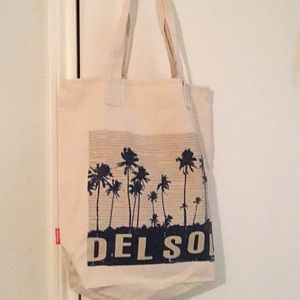 Del Sol Canvas Bag. Changes color with sun 🌞